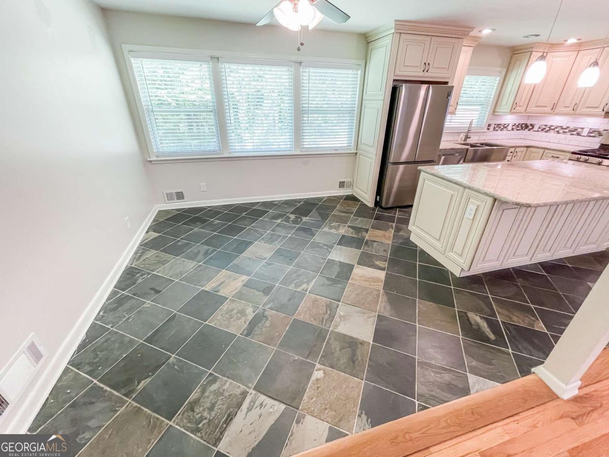 Withering Heights - Residential Lease