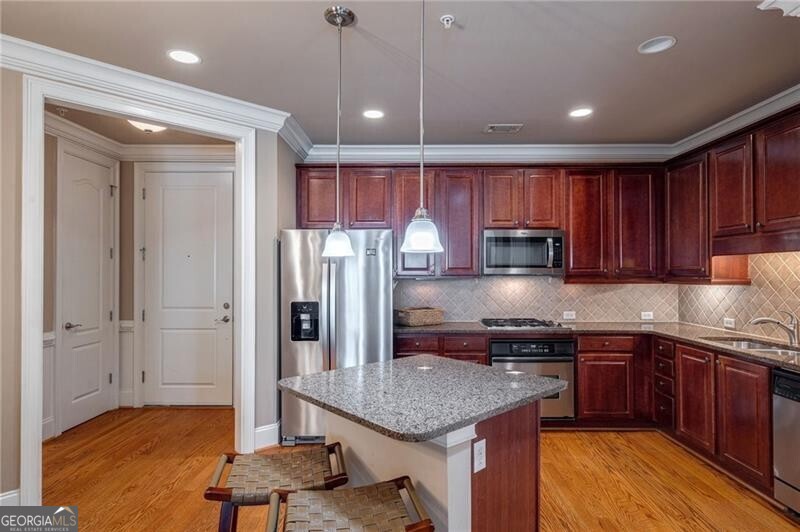 2300 Peachford RD 1205