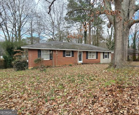 Photo of 119 Ingleside Dr, Jonesboro, GA 30236 (MLS # 10674608)