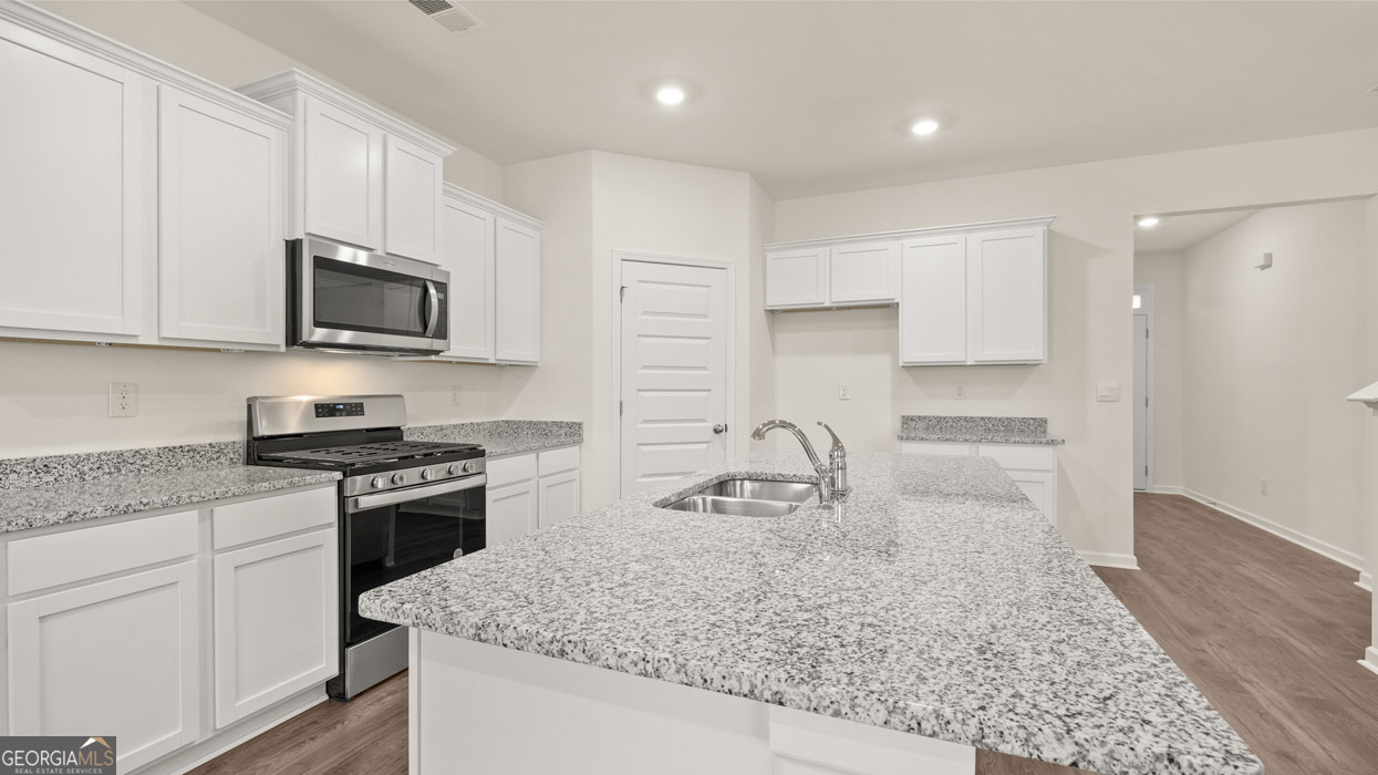 9 Woodbrook TRL