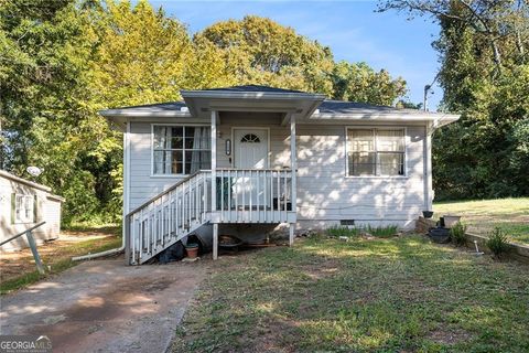 Photo of 354 N 17th Street, Griffin, GA 30223 (MLS # 10613651)