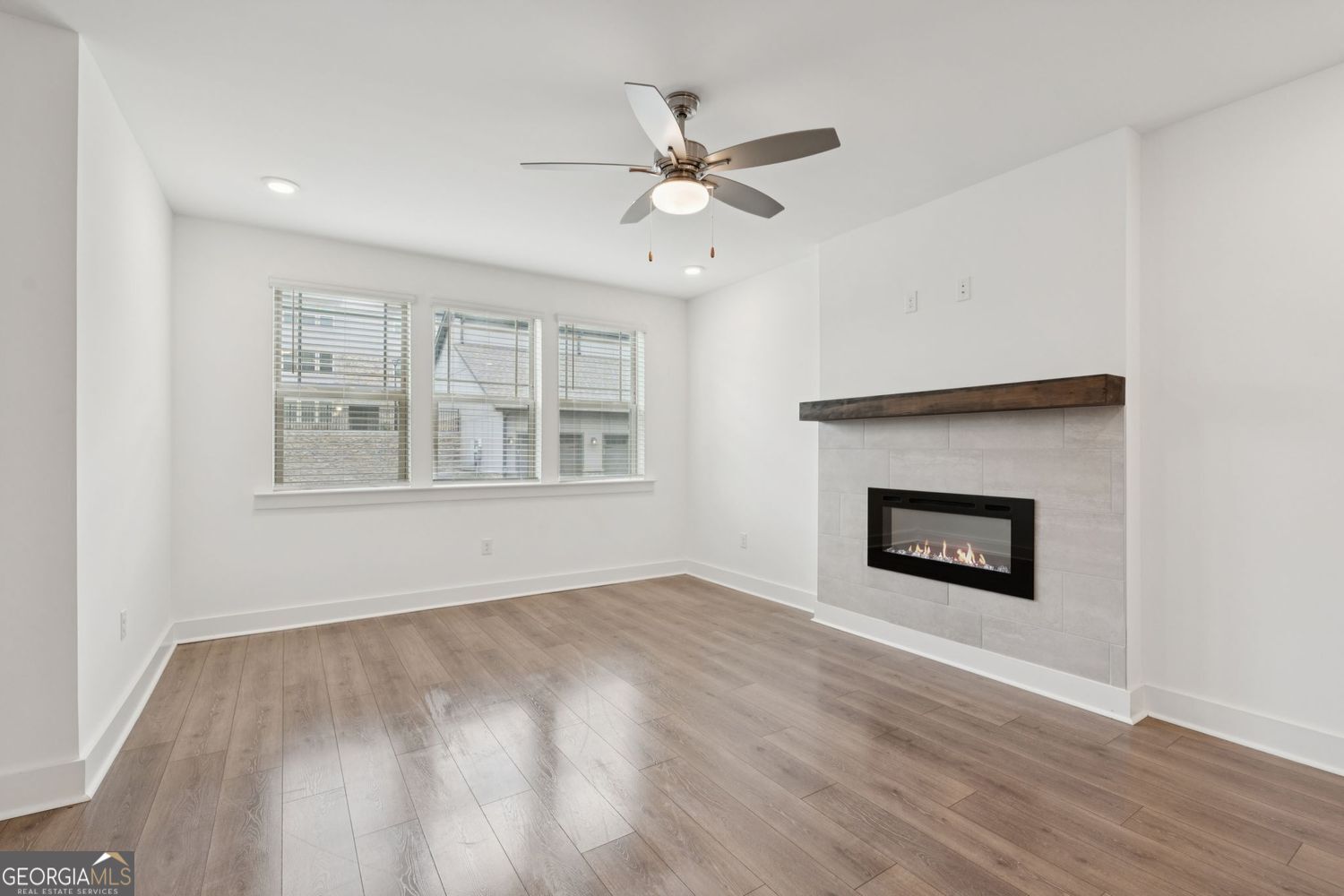 3321 Orwell WAY 3106