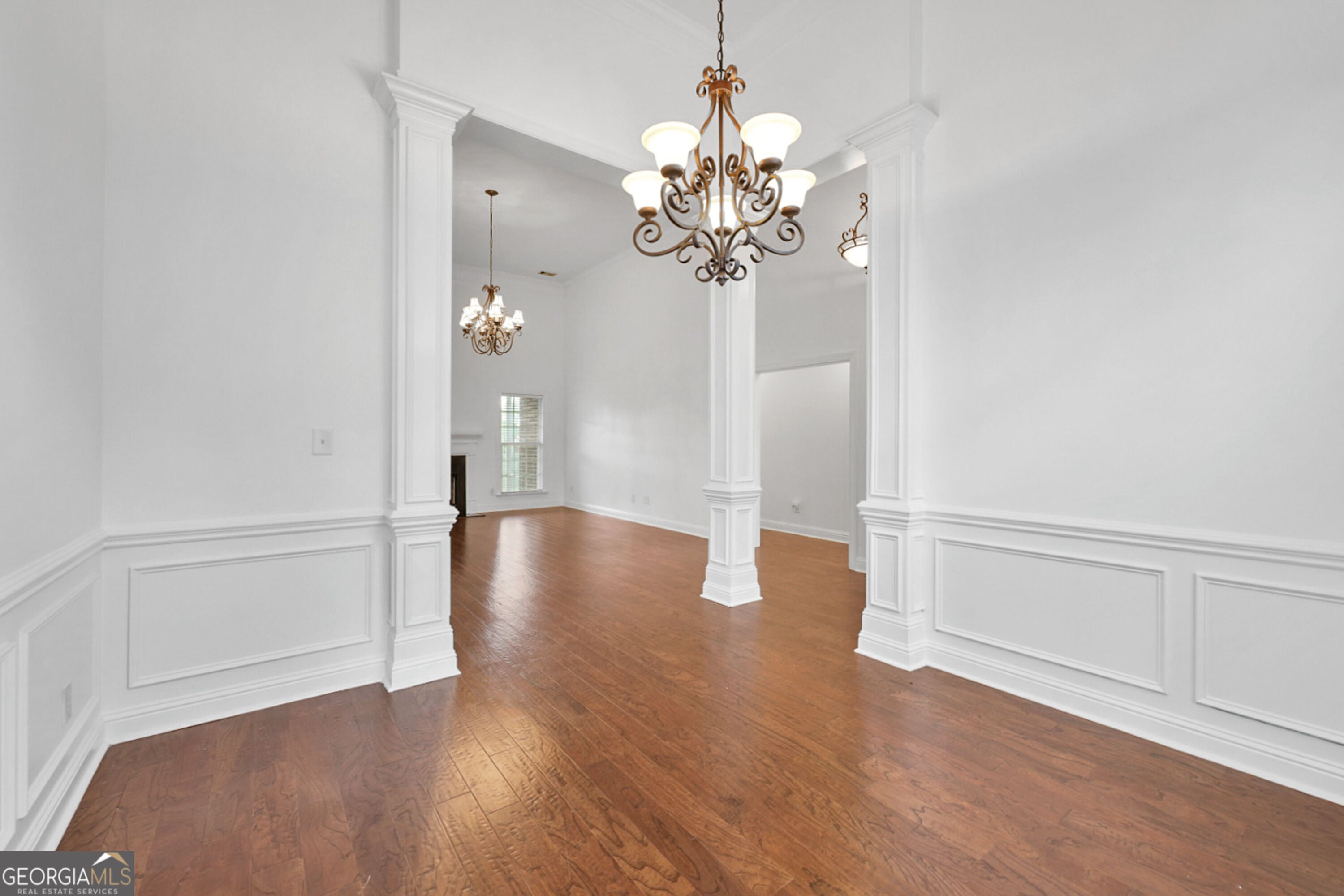 104 Flora CIR