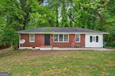 Photo of 2416 Meadow Park Drive SW, Atlanta, GA 30315 (MLS # 10737565)