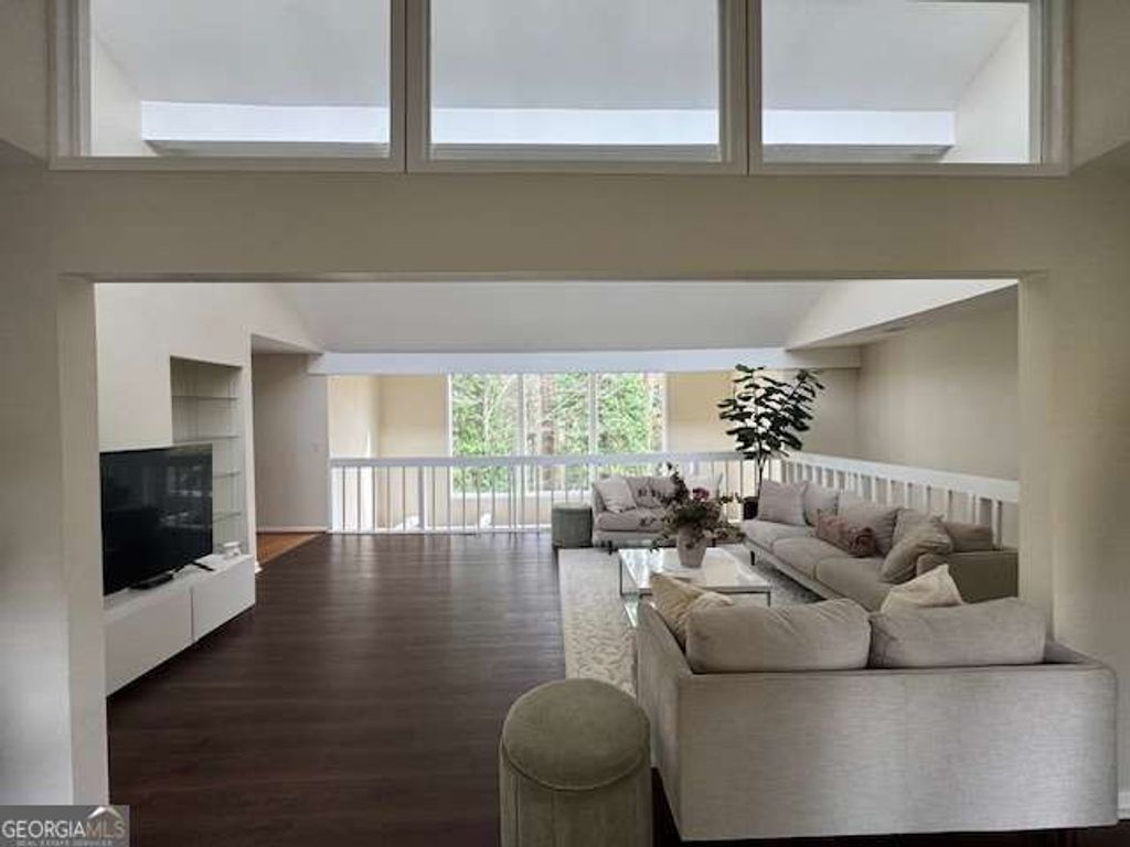 Photo of 192 Kings Row NE, Marietta, GA 30067 (MLS # 10686321)