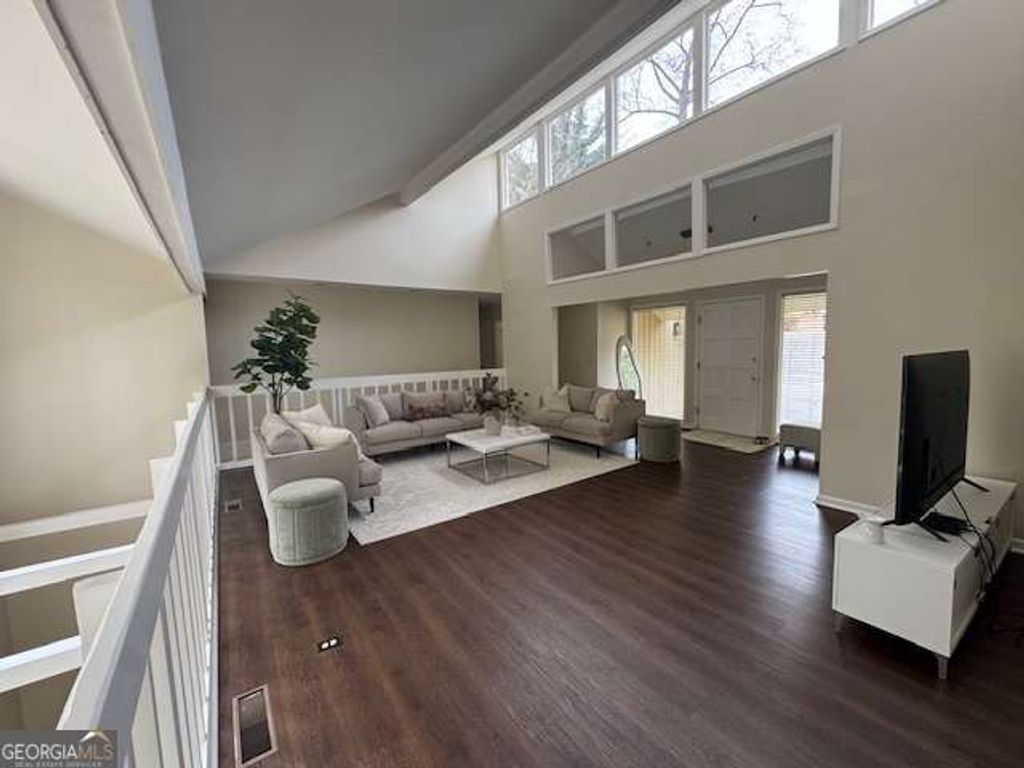 Photo of 192 Kings Row NE, Marietta, GA 30067 (MLS # 10686321)