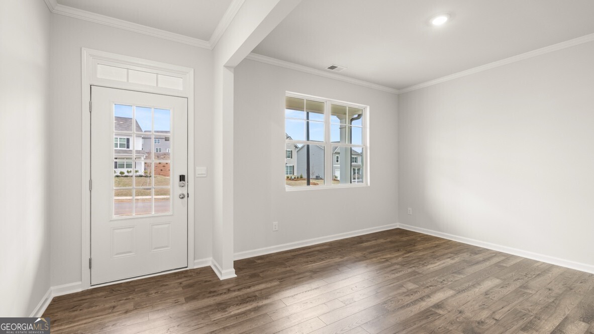 230 Thompson Ridge LN