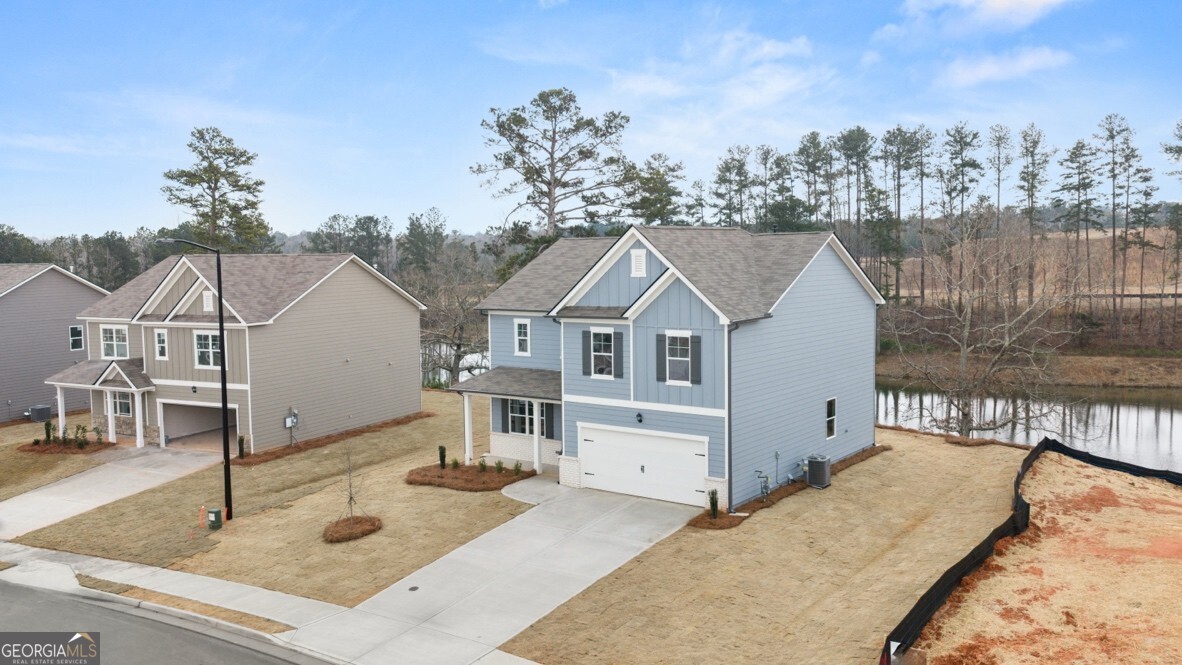 230 Thompson Ridge LN