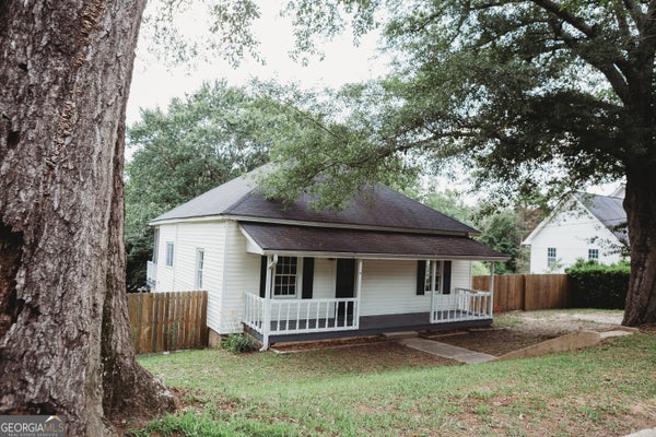 1966 RIVER ST NE, CONYERS, GA 30012 - Image c2286b65742ccd3ed9cd65720f7984df/3434307127