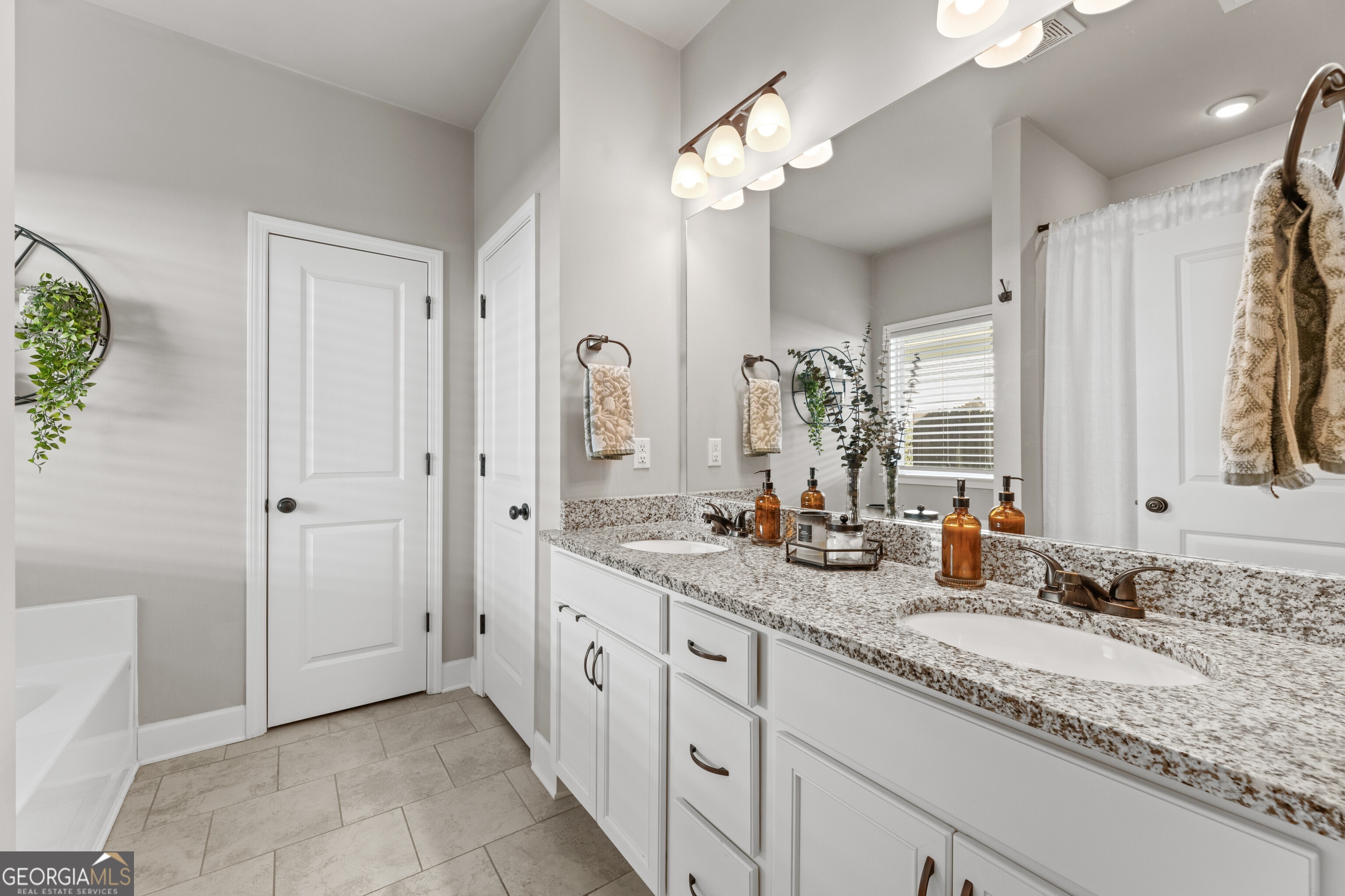 Grant Station - Residential