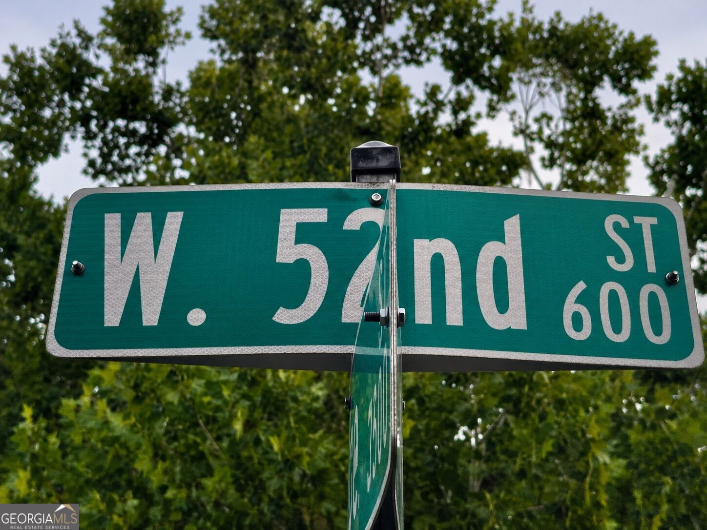 0 W 52nd ST
