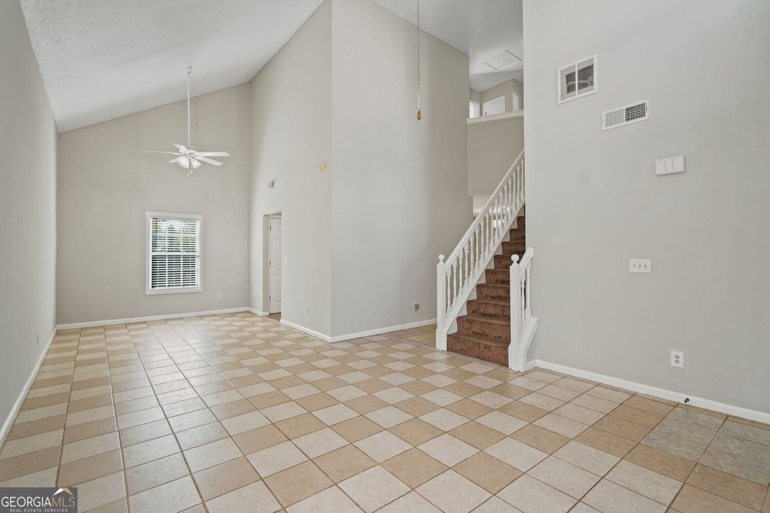 29 Alston LN SW