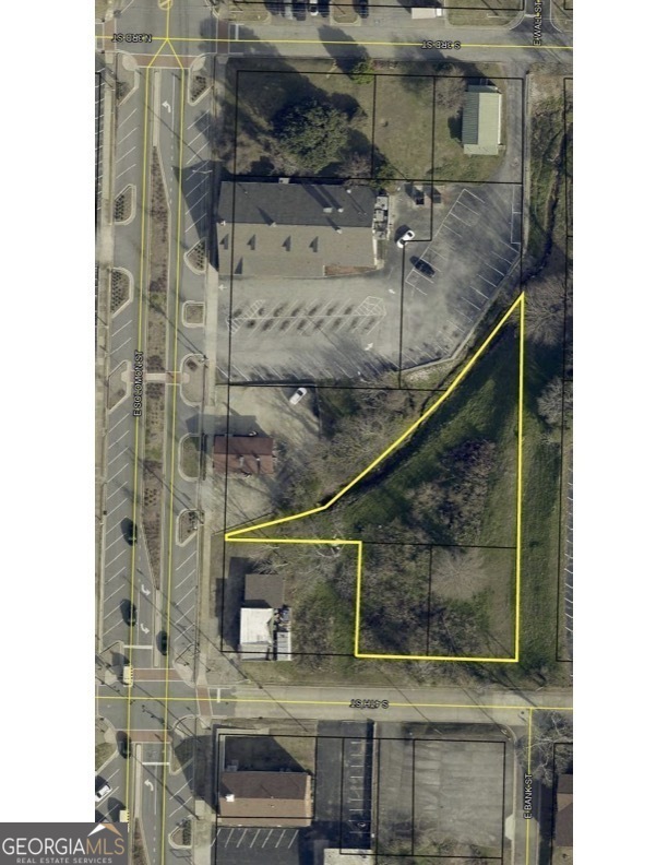 110 & 116 S 4th & E Bank ST