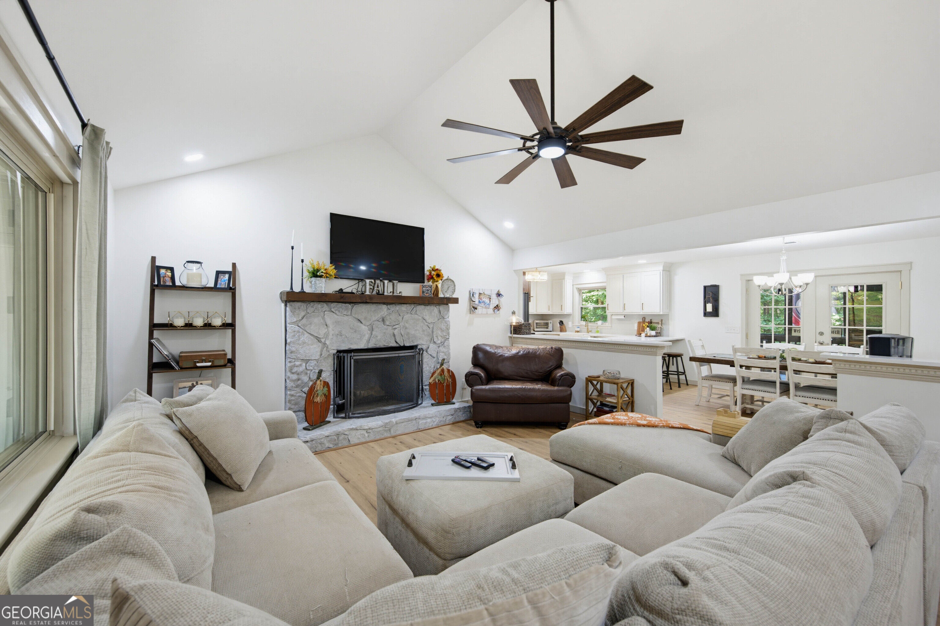 3744 Tanners Mill RD