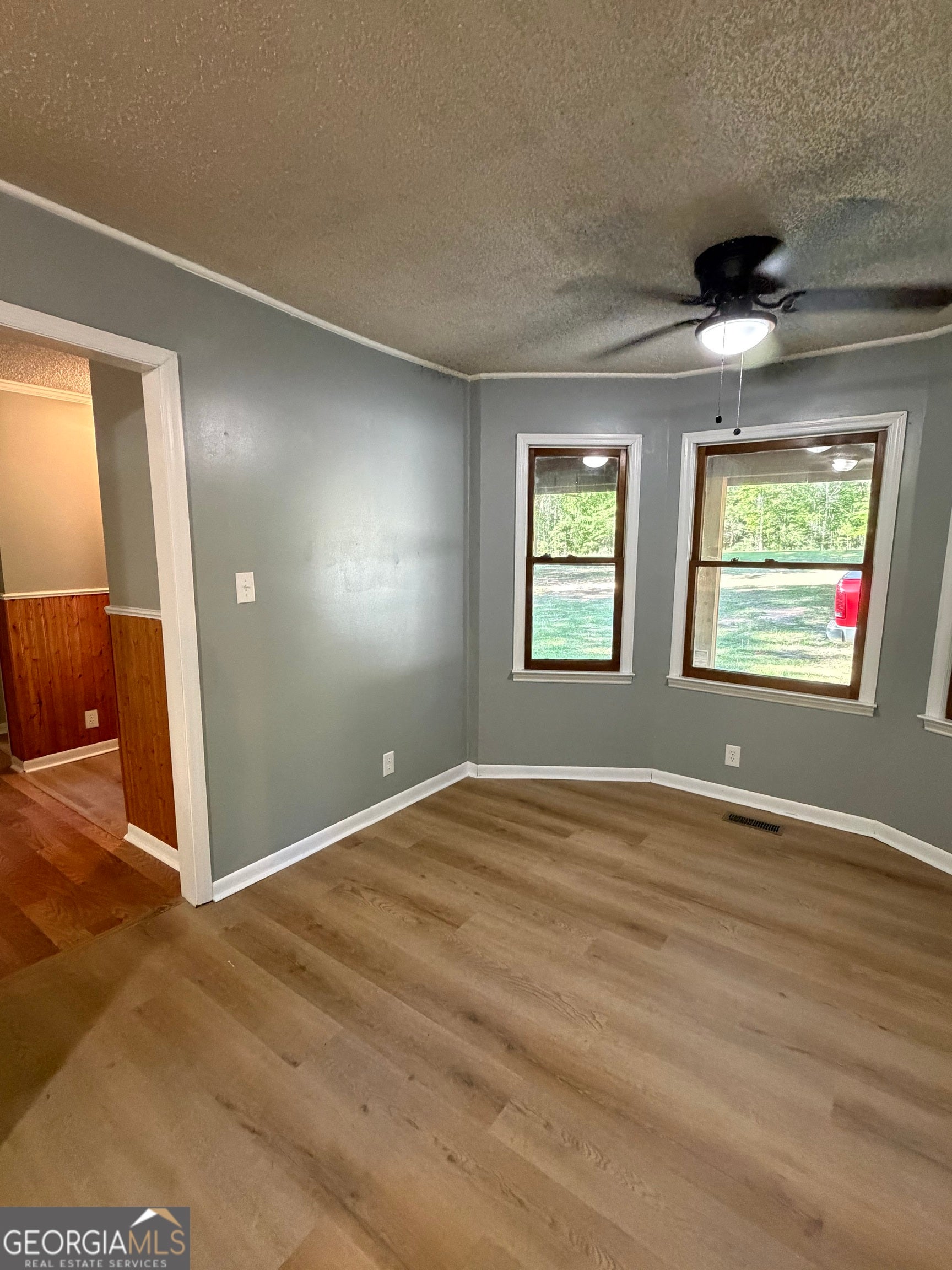 221 Oak Valley DR
