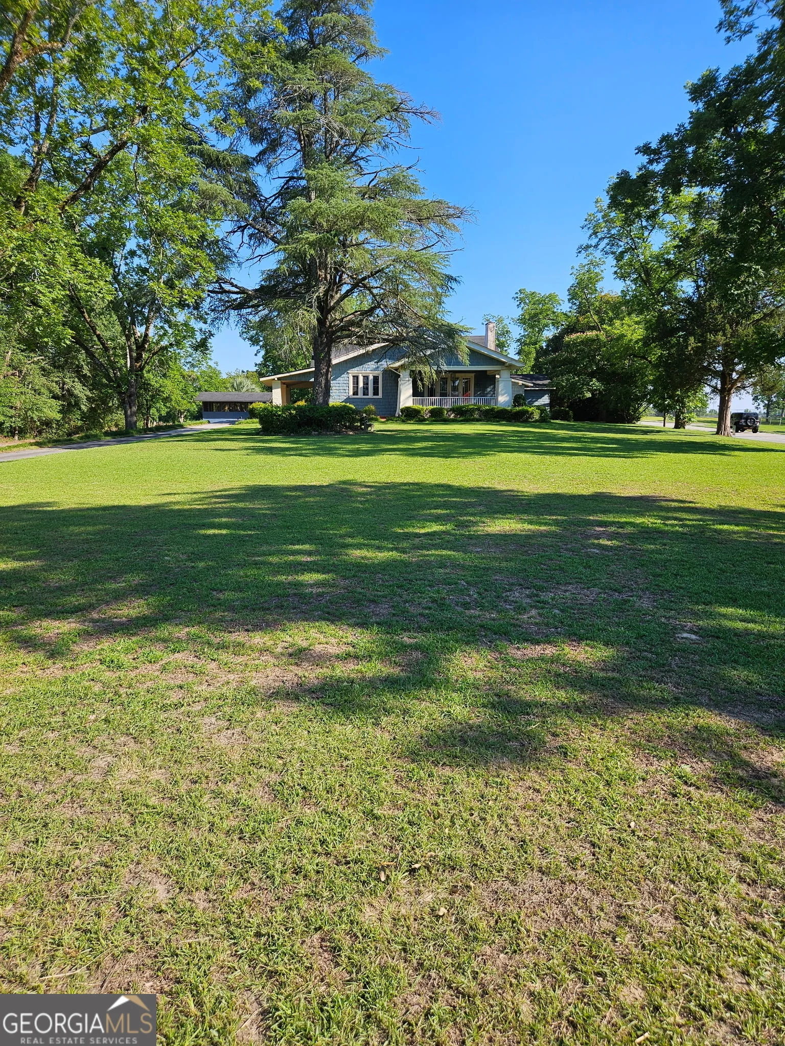 101 Halcyondale Road