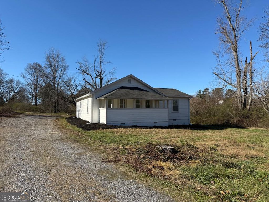 Photo of 3915 Dahlonega Highway, Cumming, GA 30028 (MLS # 10650671)