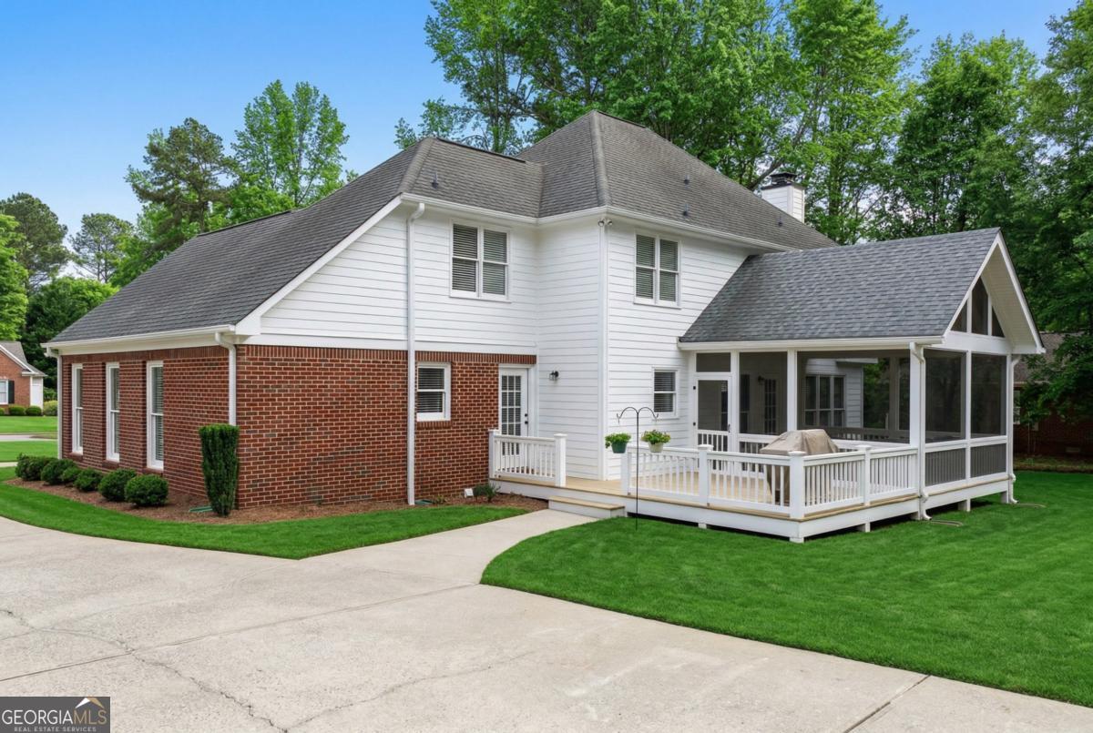 1031 Derby LN