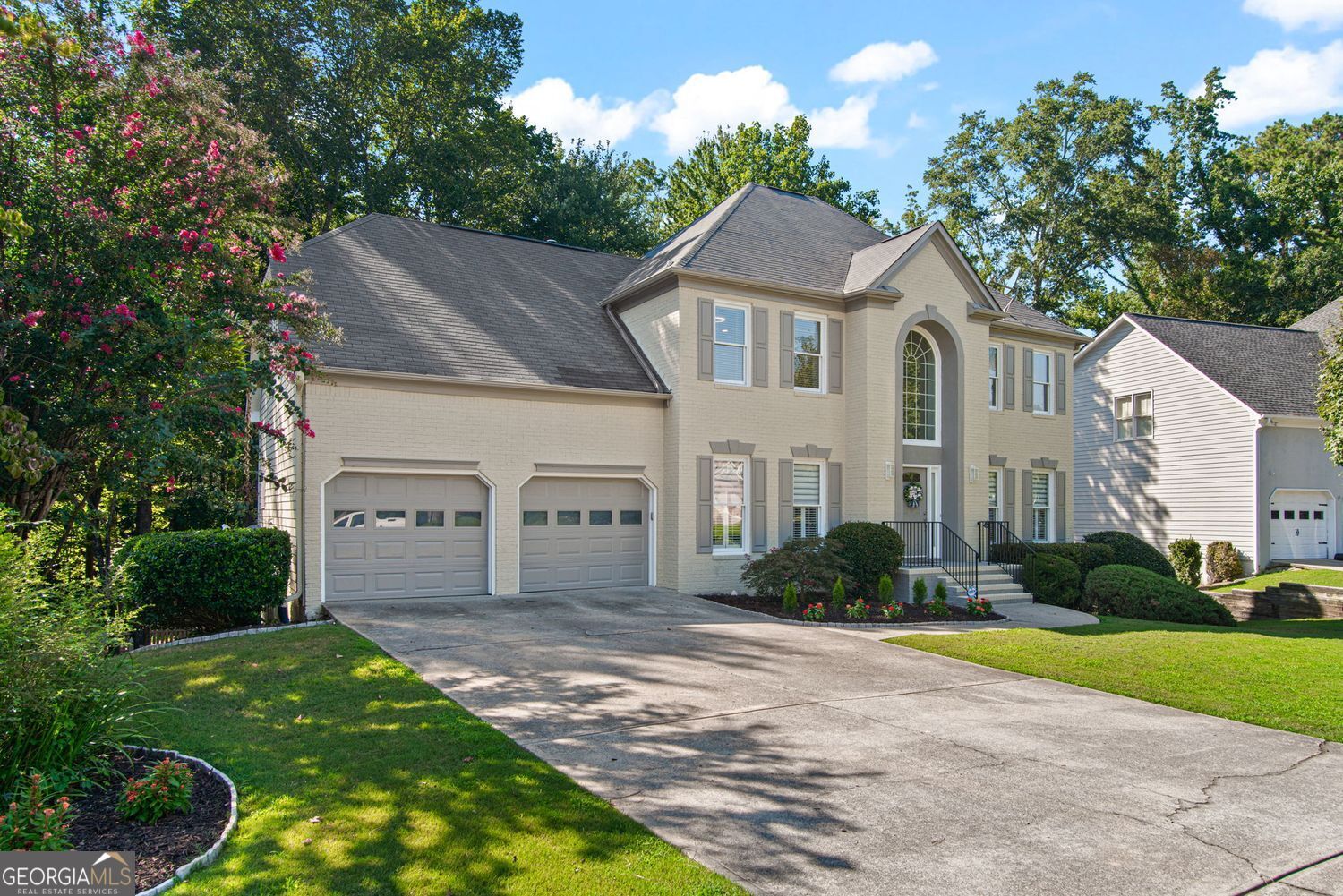 1455 Richards CIR