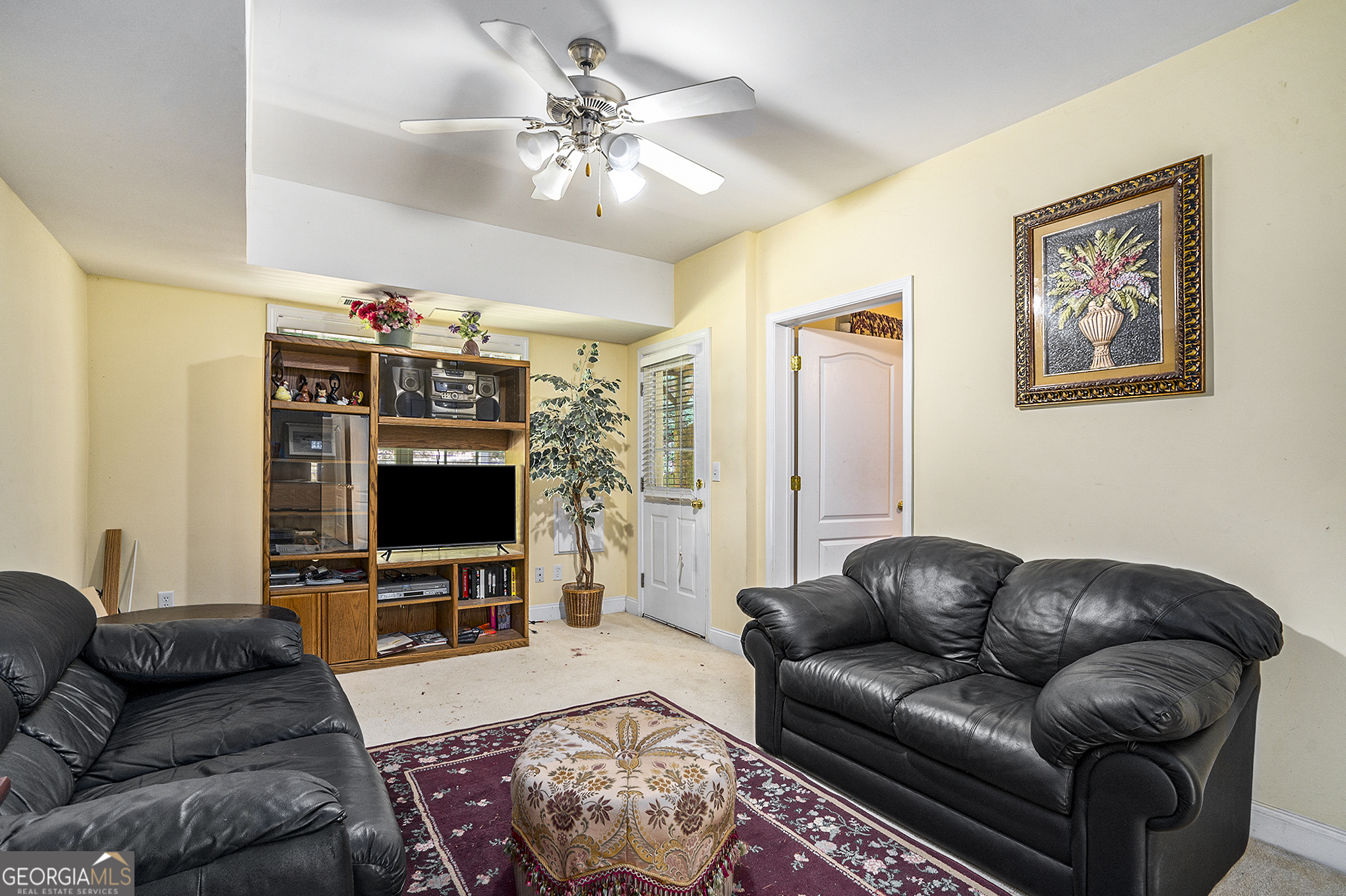 Photo 5 of 28 of 9427 Grace Lake DR house