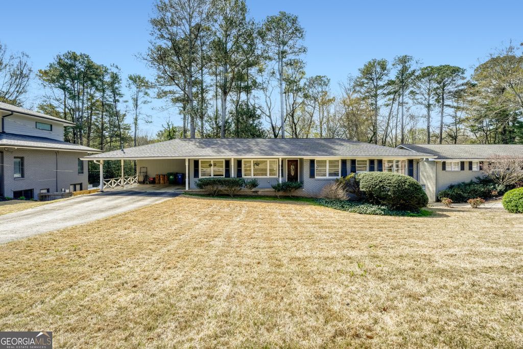 Photo of 2971 Greenbrook Way NE, Atlanta, GA 30345 (MLS # 10714082)