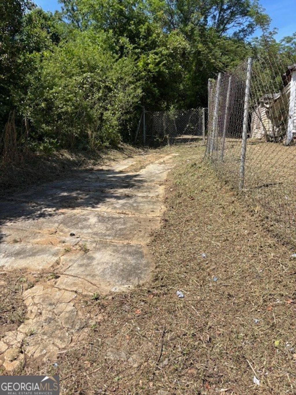 Photo of 1263 Hillridge Drive, Macon, GA 31206 (MLS # 10741391)