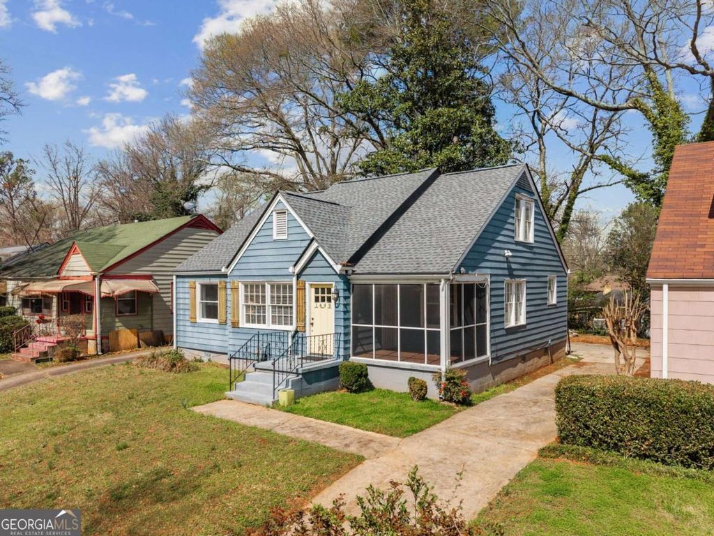 Photo of 1649 Beecher Street SW, Atlanta, GA 30310 (MLS # 10741480)