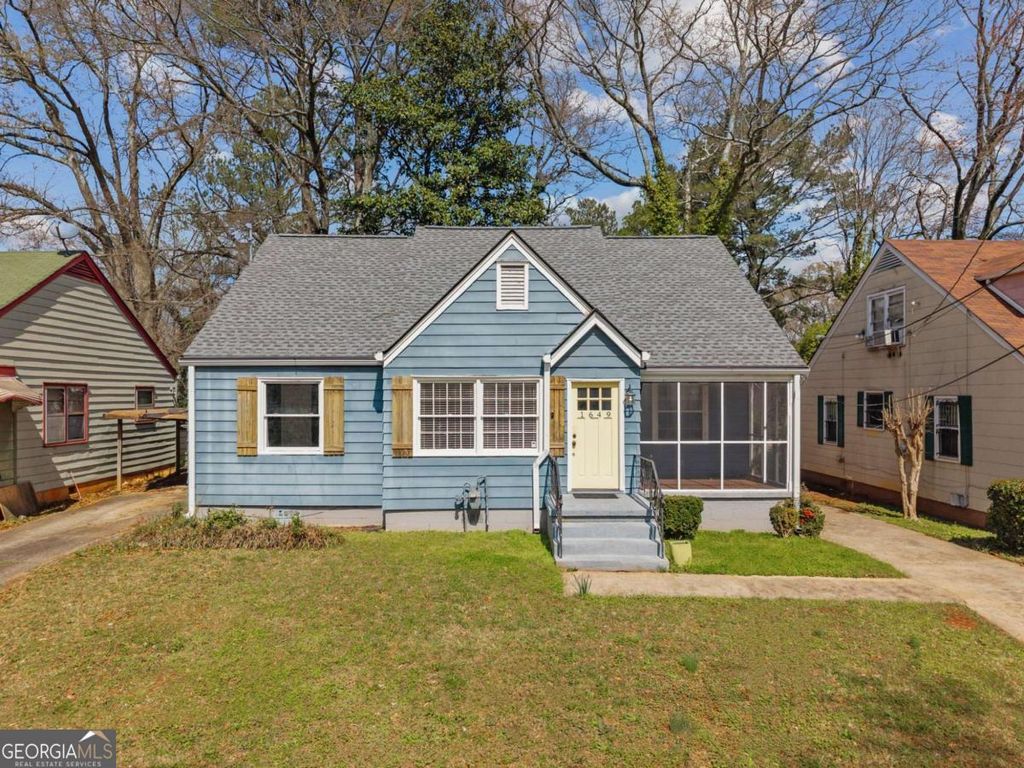 Photo of 1649 Beecher Street SW, Atlanta, GA 30310 (MLS # 10741480)