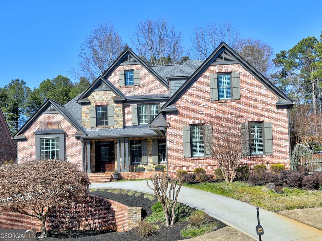 3009 Byrons Pond DR NE