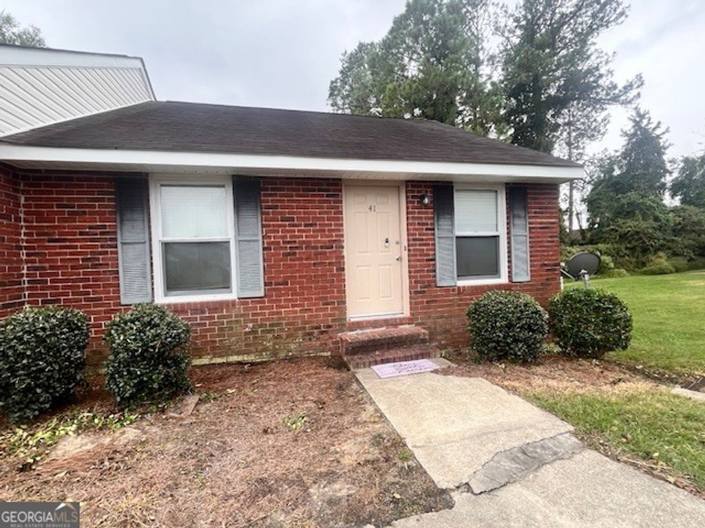 Photo of 140 Lanier Dr #41, Statesboro, GA 30458 (MLS # 10720280)