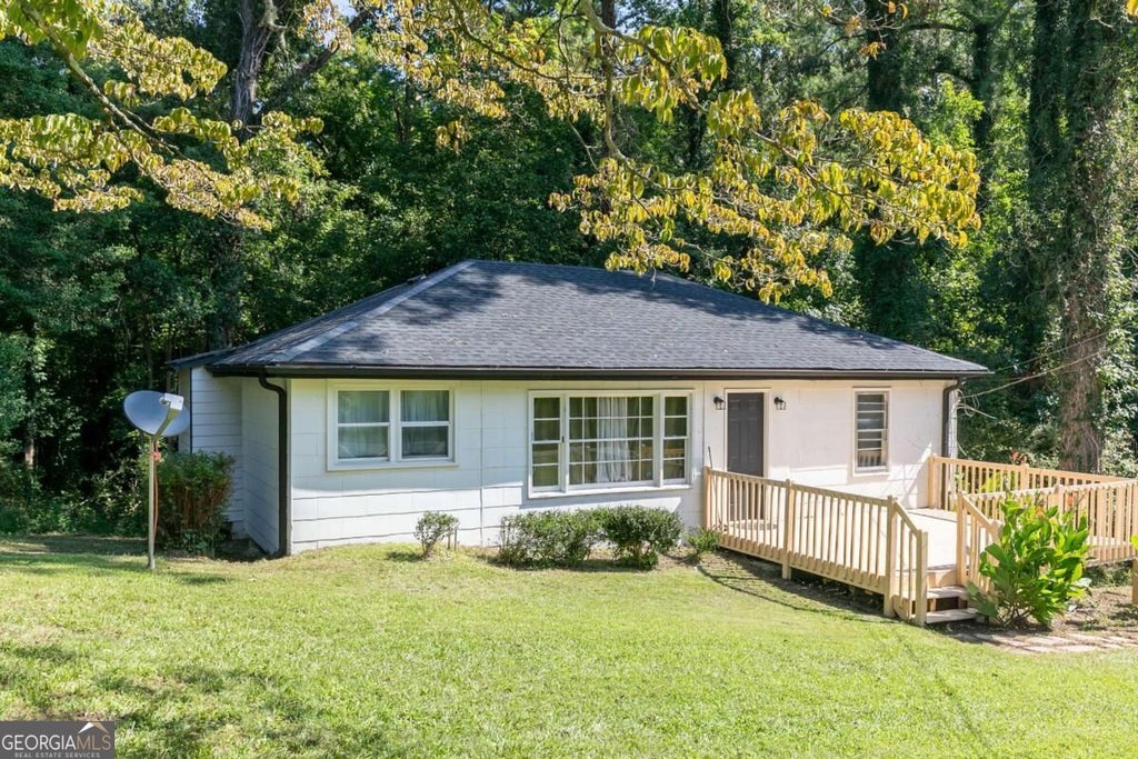 Photo of 116 Glenn Street, Dallas, GA 30132 (MLS # 10847198)