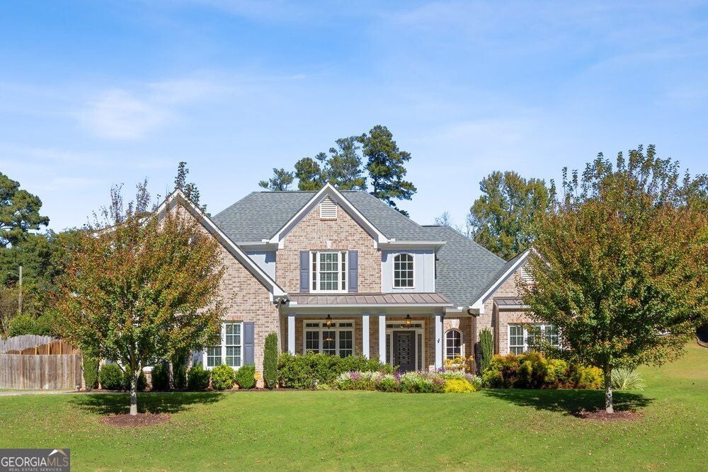 Photo of 4742 W Lakeshore Drive, Acworth, GA 30101 (MLS # 10879661)