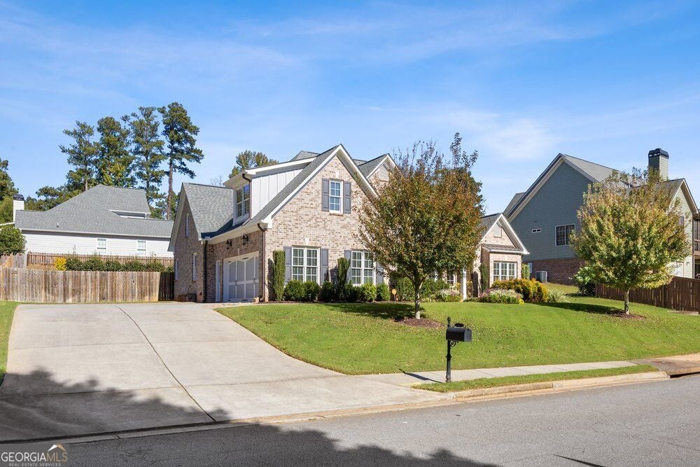 Photo of 4742 W Lakeshore Drive, Acworth, GA 30101 (MLS # 10879661)