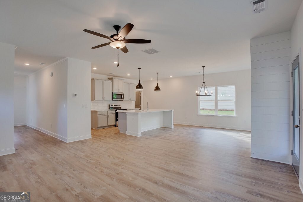3006 Sea Aster WAY