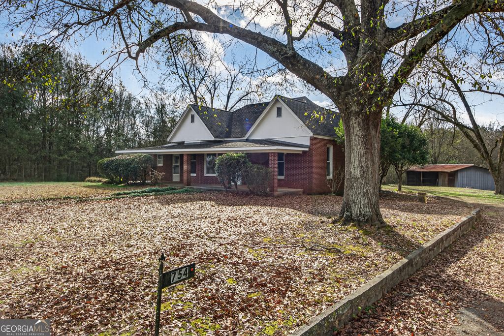 Photo of 754 Highway 72 E, Comer, GA 30629 (MLS # 10657208)