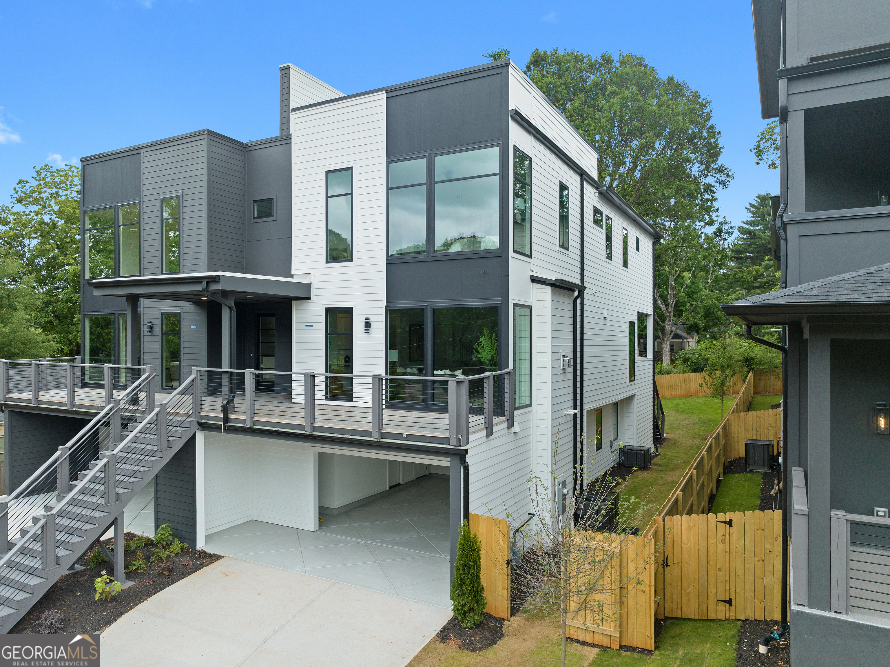 View Atlanta, GA 30316 house