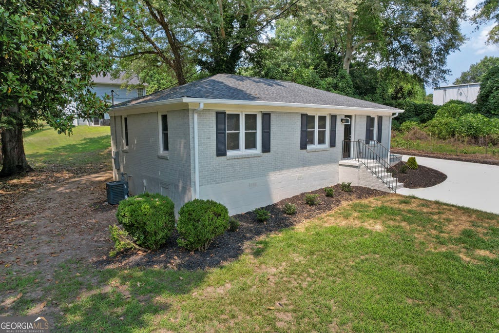 Photo of 66 Troy Street, Commerce, GA 30529 (MLS # 10815124)