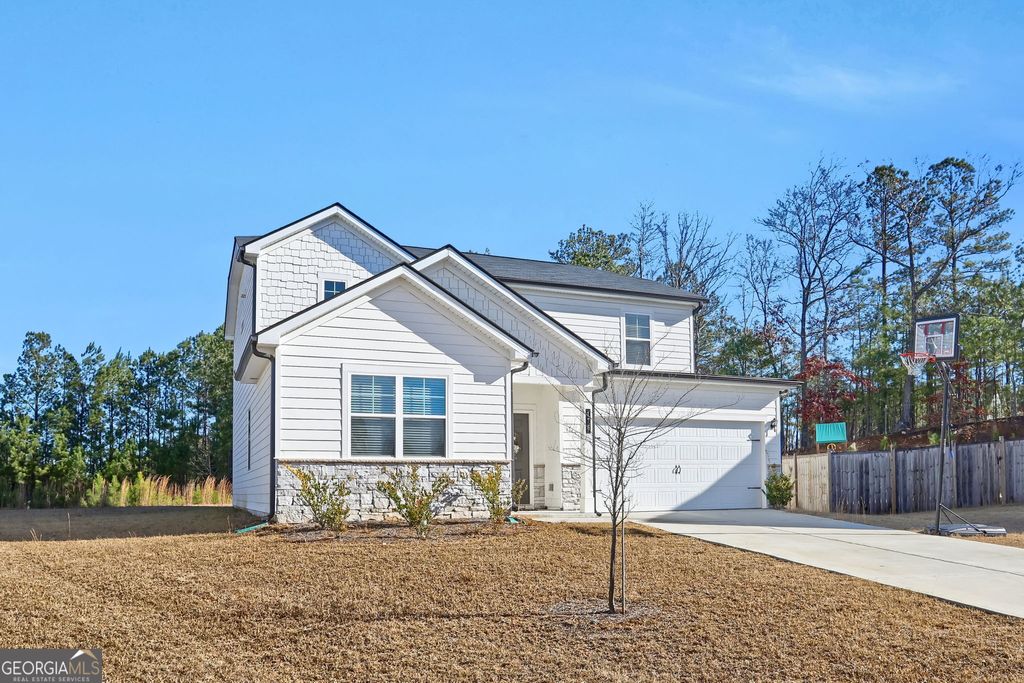 Photo of 176 Summit Pointe Lane, Dallas, GA 30132 (MLS # 10660467)