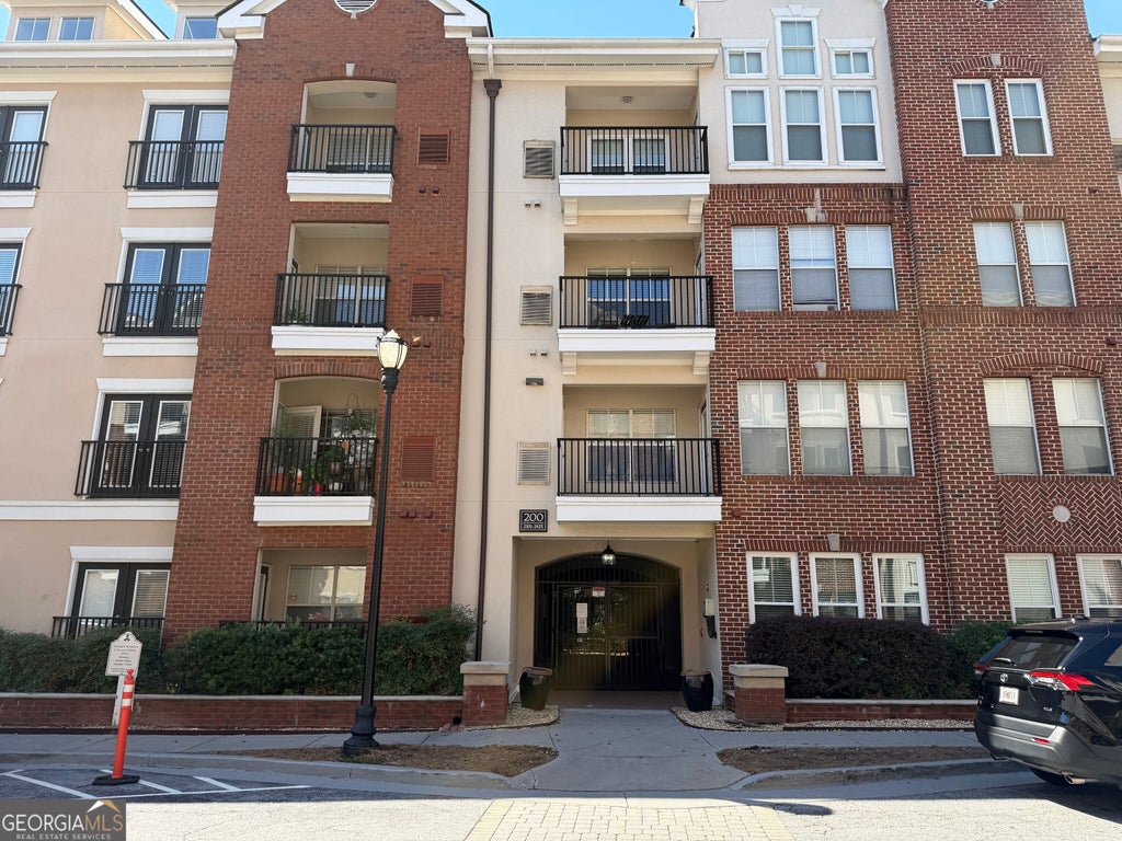 Photo of 1850 Cotillion Drive #2116, Dunwoody, GA 30338 (MLS # 10872507)