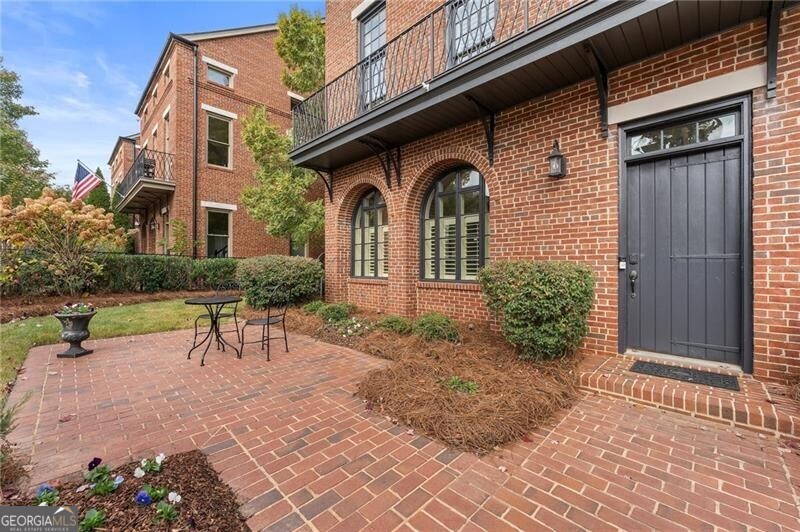 Crabapple Crossroads - Residential Lease