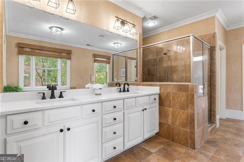 Crabapple Crossroads - Residential Lease