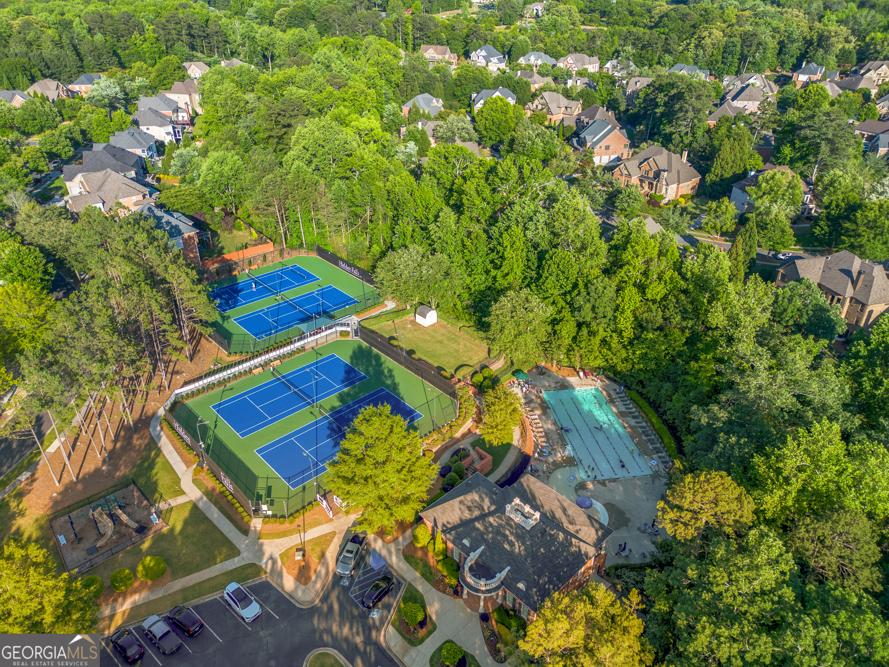 2604 Heltonwood CT