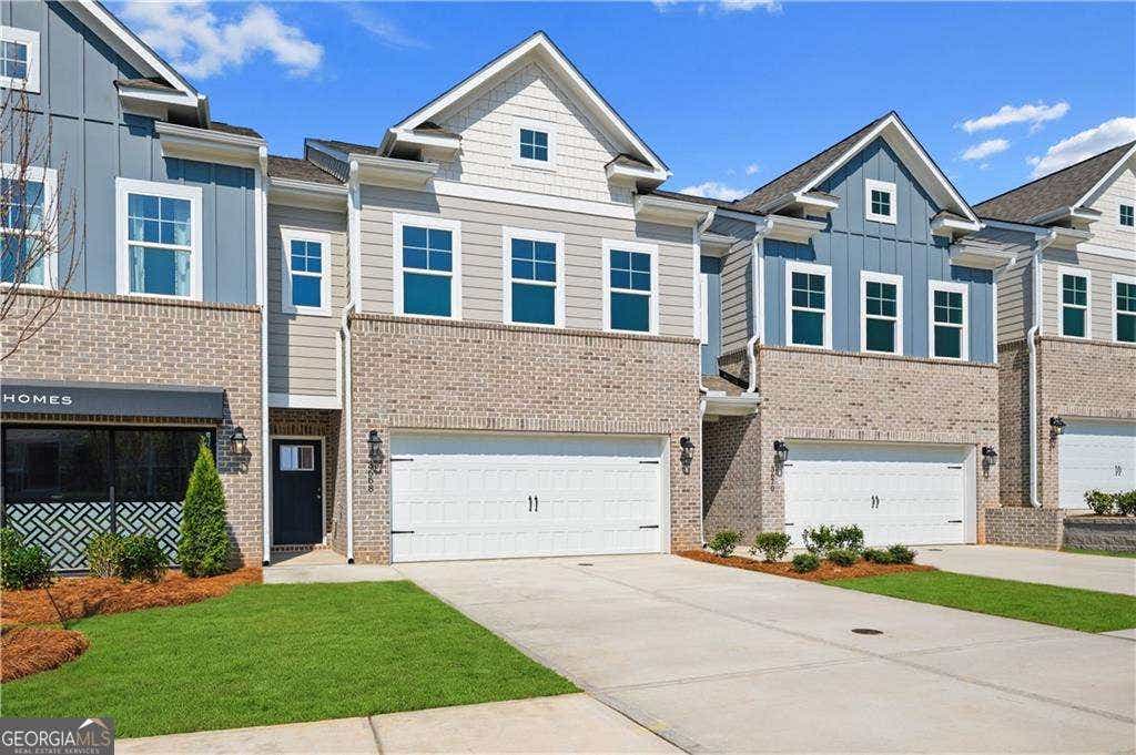 Photo of 3663 Donovan Circle, Loganville, GA 30052 (MLS # 10821098)
