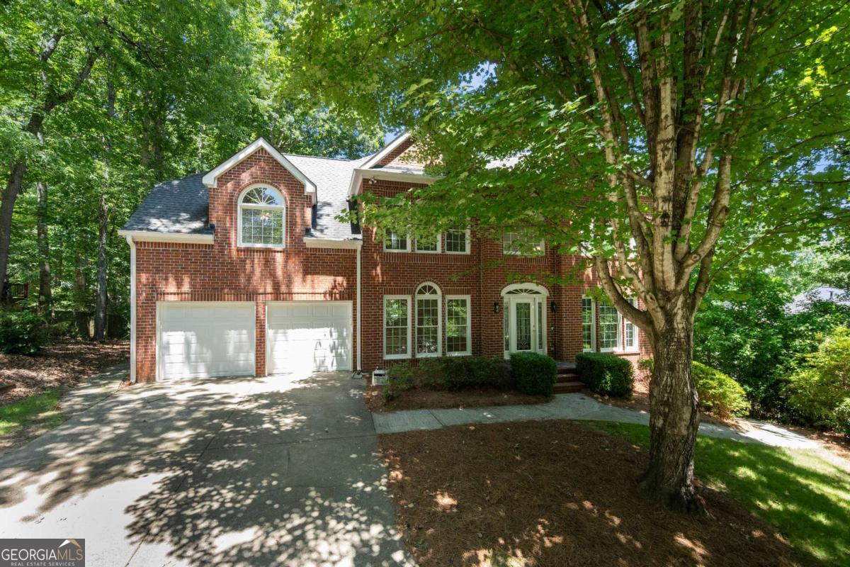 3334 Trails End RD NE