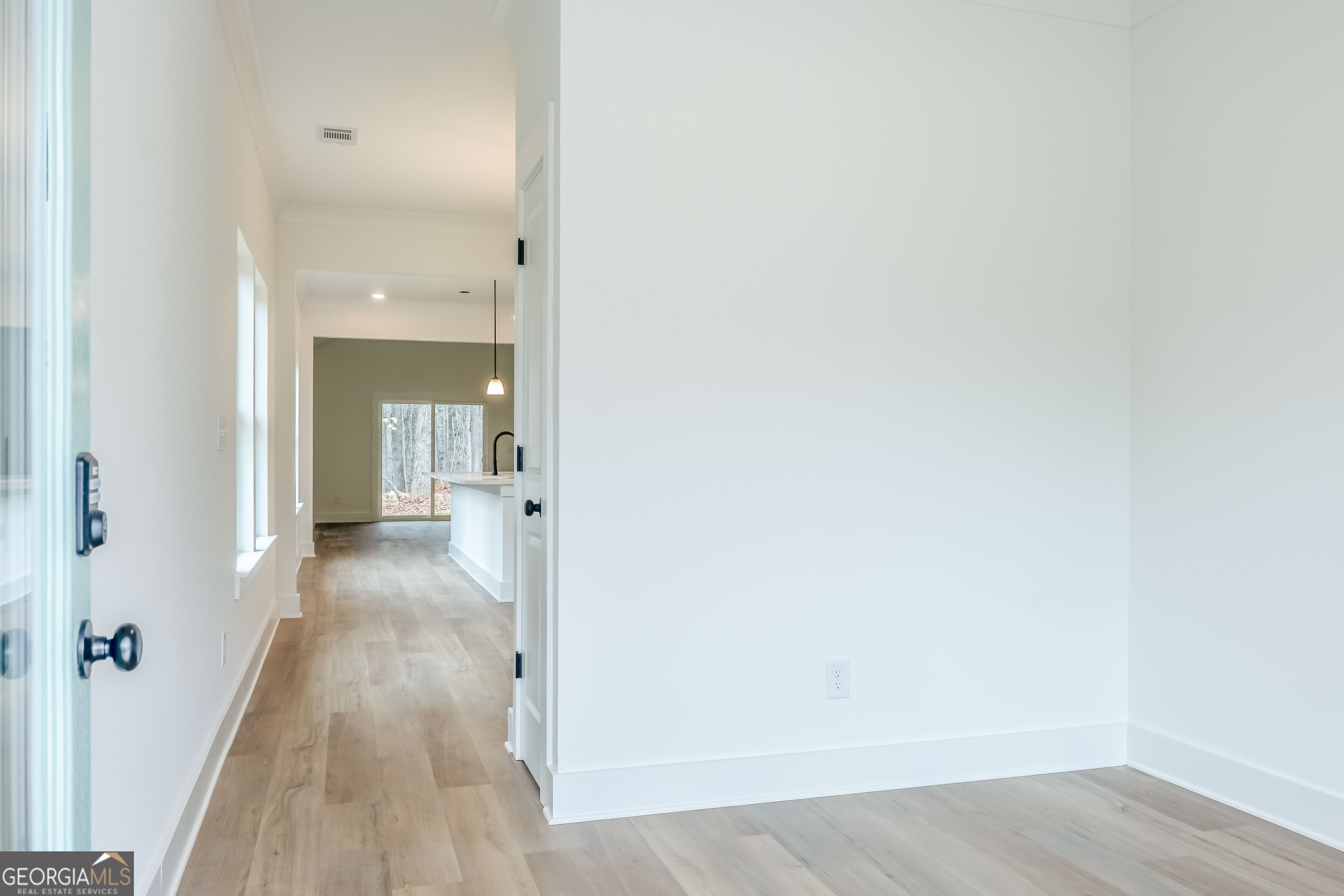 711 Hunter Welch PKWY