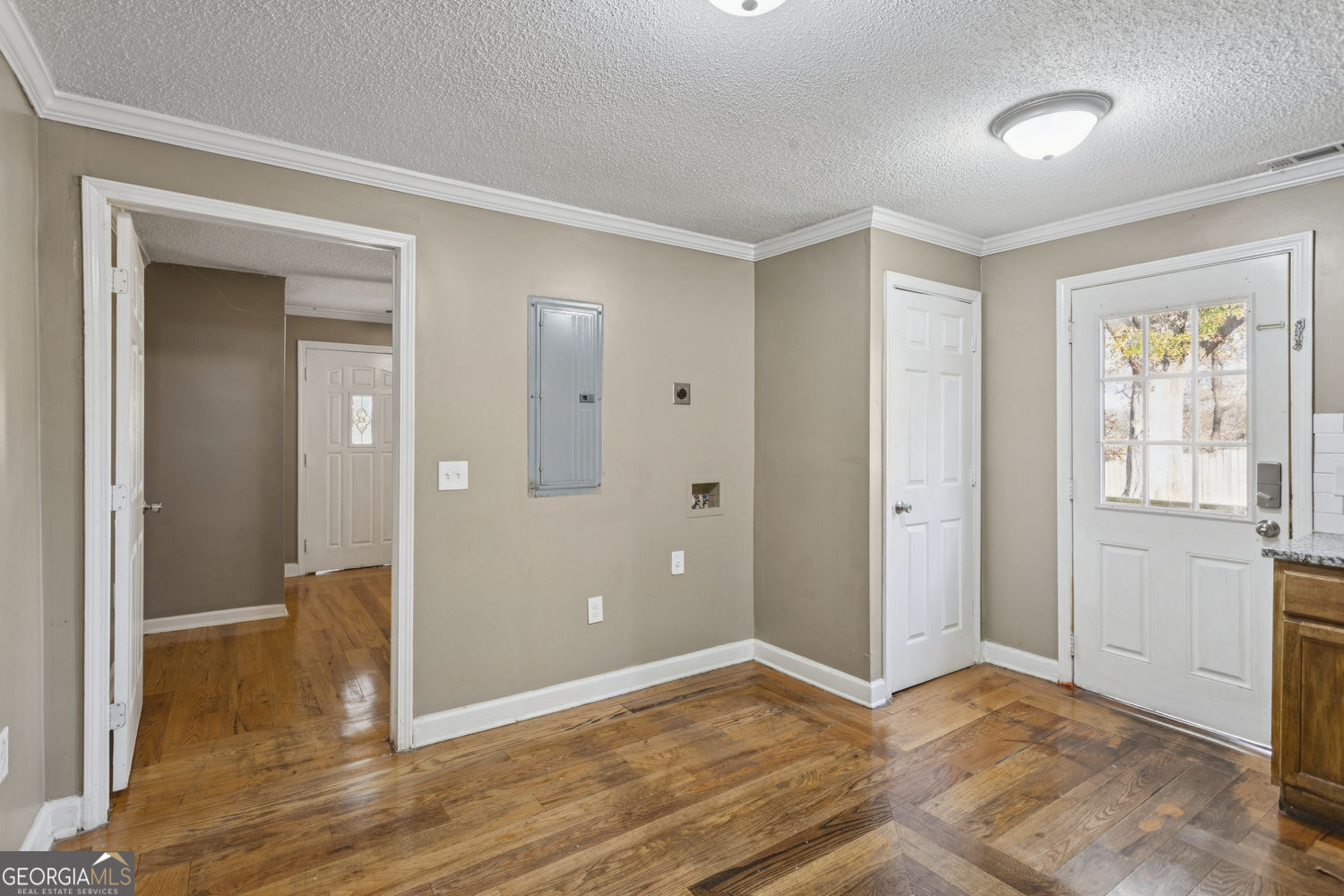 Atlanta, Georgia 30318, United States, 3 Bedrooms Bedrooms, ,1 BathroomBathrooms,Residential,Active,248184