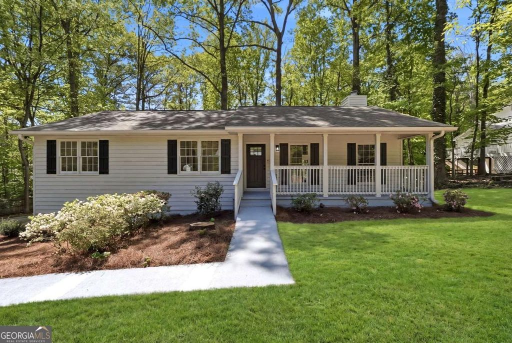 Photo of 3215 Battle Field Way NW, Marietta, GA 30064 (MLS # 10732022)