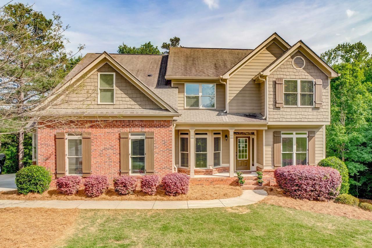 Come see this gorgeous, beautiful, well maintained 2 story home on 2.4 acres in wonderful Winder. Enter this beautiful home with 2 story foyer that leads to an open floor plan with a fireplace in the family room. This home has 4 bedrooms one of which is on the main level adjacent to a full bath great for a mother in law suite. Large oversized master with sitting room that leads into the master bath. Large bonus room also upstairs great for relaxation or your favorite hobby. Central vacuum system, sprinkler system, 3 car garage and just a few of the bonuses in this home. This property backs up to Rocky Creek which is private and tranquil for those quiet evenings. Come see this home now. It won't last.
