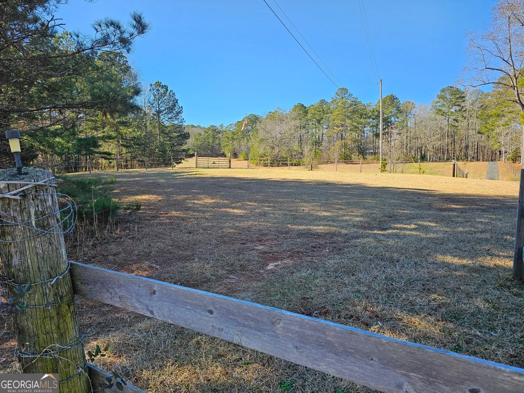 Photo of 0 Daniel Road, Villa Rica, GA 30180 (MLS # 10671215)
