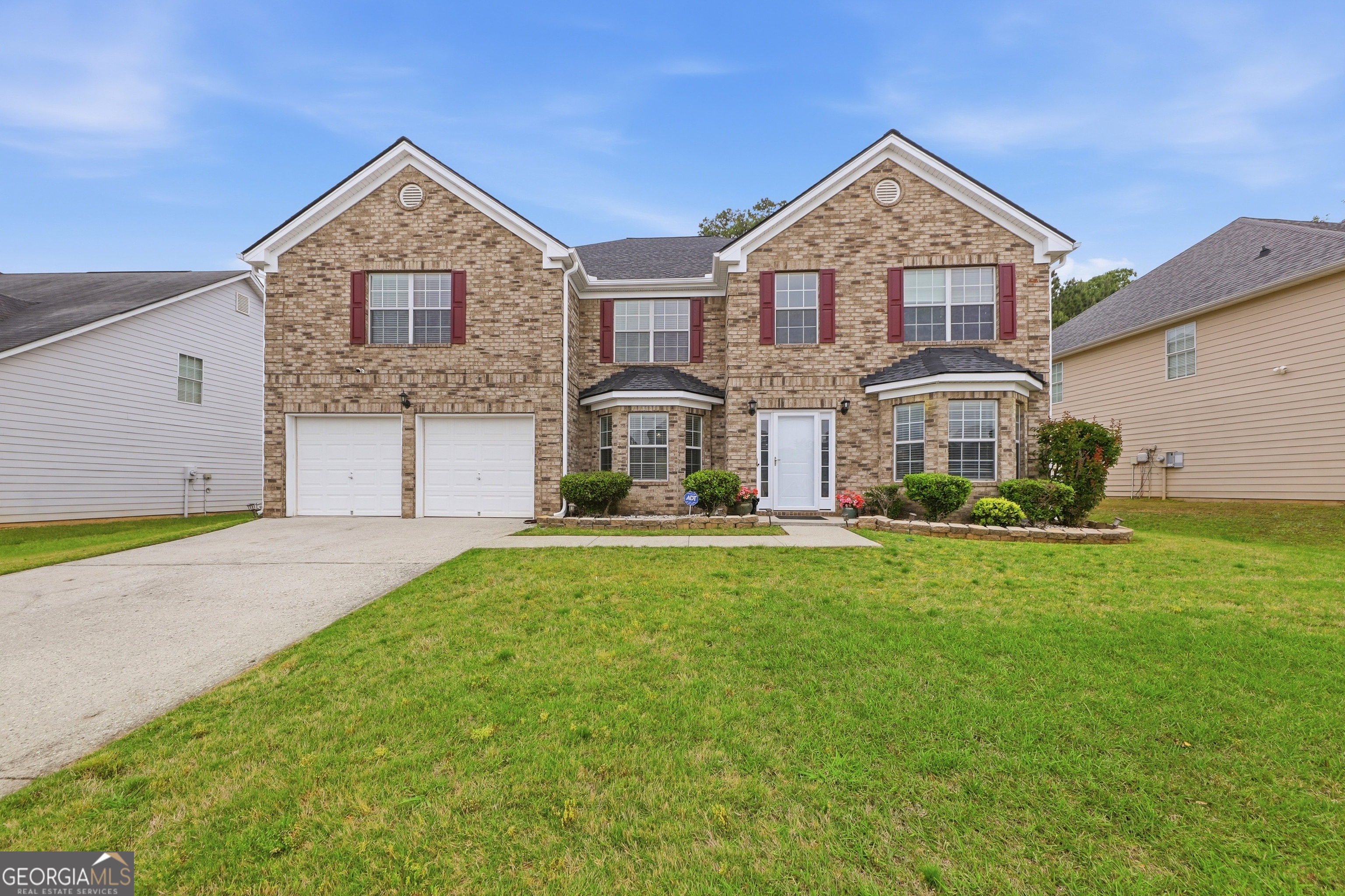 4693 Shaded Oak LN